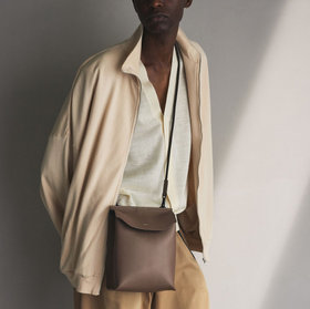 バッグ FARO just urban shoulder セール】Just Urban Shoulder（ショルダーバッグ）｜FARO