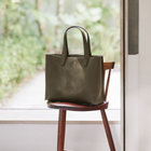 Calma Tote Medium（カーマトート ミディアム）（F2311B102） | 商品