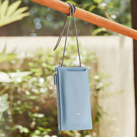 Calma Tote Tall Small（カーマトートトールスモール）（F2511B105