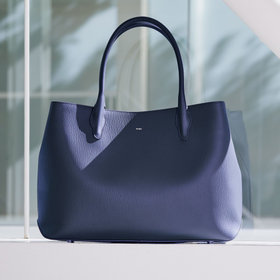 FARO Calma Tote Tall ファーロ　カーマ　トールトートネイビー 楽天市場】【5H限定豪華プレゼント｜8/6 19時～】特典付き｜FARO