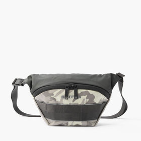 MFC CROSS BODY BAG （Mサイズ） CAMO（MFC クロスボディバッグ （M