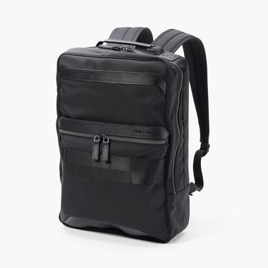 BRIEFING BRG211G36 定価¥14,300 新品タグ付き FUSION SQ PACK HD（フュージョンSQパックHD（13インチPC対応
