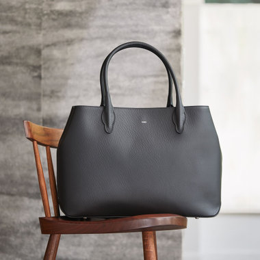 【Oggi7月号掲載】Cartello Tote Large（カルテッロトートラージ）（F2311B182） | 商品詳細 | FARO  OFFICIAL SITE | ファーロ公式サイト