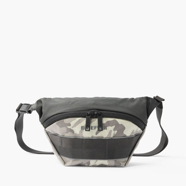 MFC CROSS BODY BAG （Mサイズ） CAMO（MFC クロスボディバッグ （M