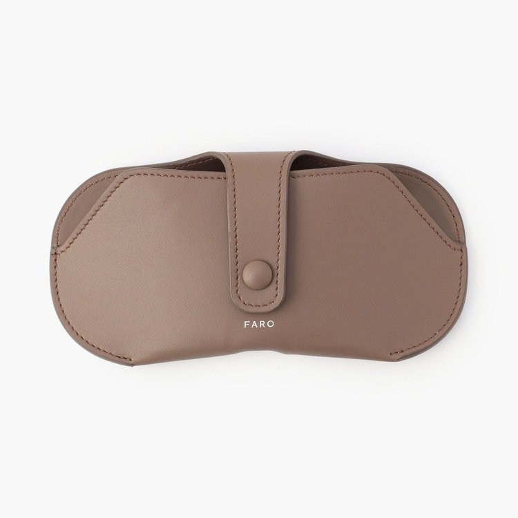 Calma Glass Case（カーマ グラスケース）（F2431S601） | 商品詳細 | FARO OFFICIAL SITE |  ファーロ公式サイト カーシートギャップオーガナイザー 隙間スロット収納ボックス フォードフォーカス/モンデオ/クーガ/ラプター/プーマ/レンジャー/フュ